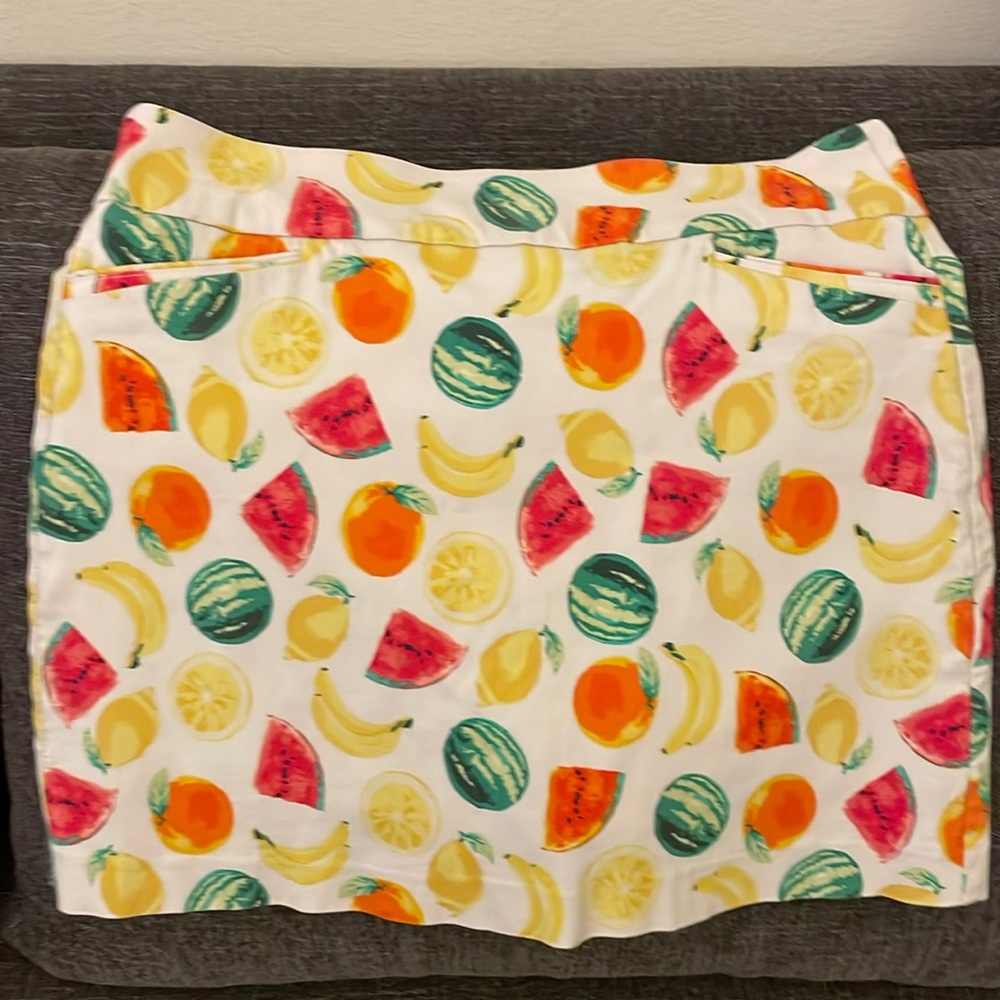 Attyre skort with cute fruits pattern